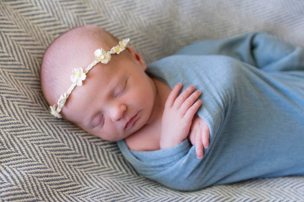 Lifestyle Newborn Photo Session in Glendale, AZ | LORI O PHOTO