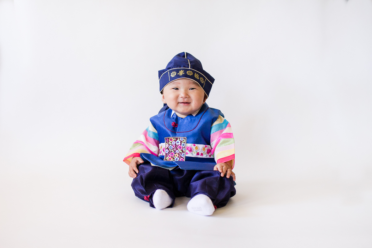 Korean First Birthday in Hanbok