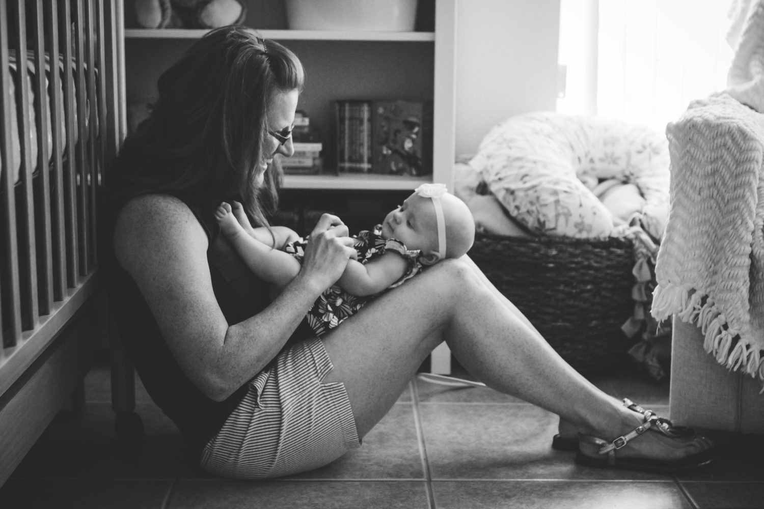 10 Can’t Miss Photos to Take at Every Stage | The Milestone Photo Series | 3-Month Olds