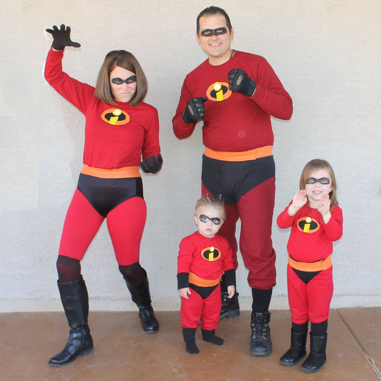 Family Halloween Costumes | The Incredibles
